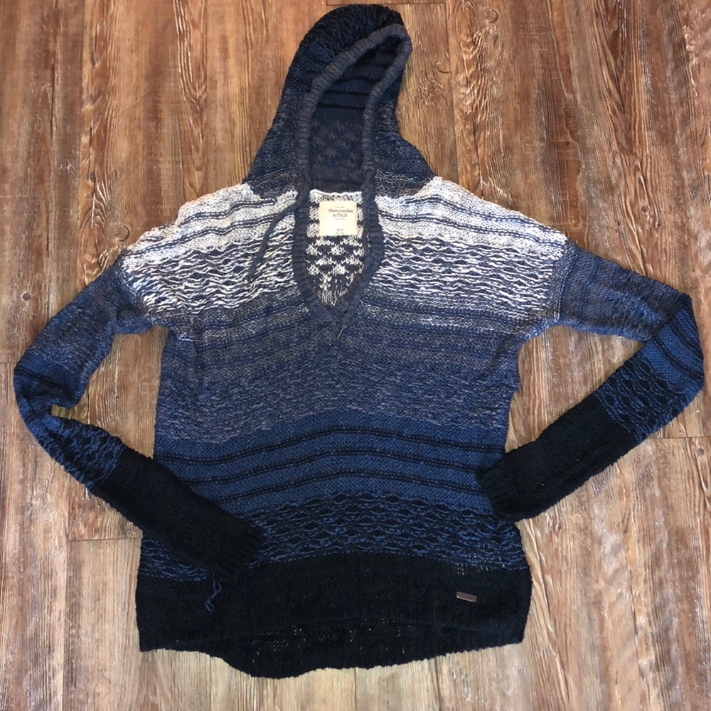 A&F sweater